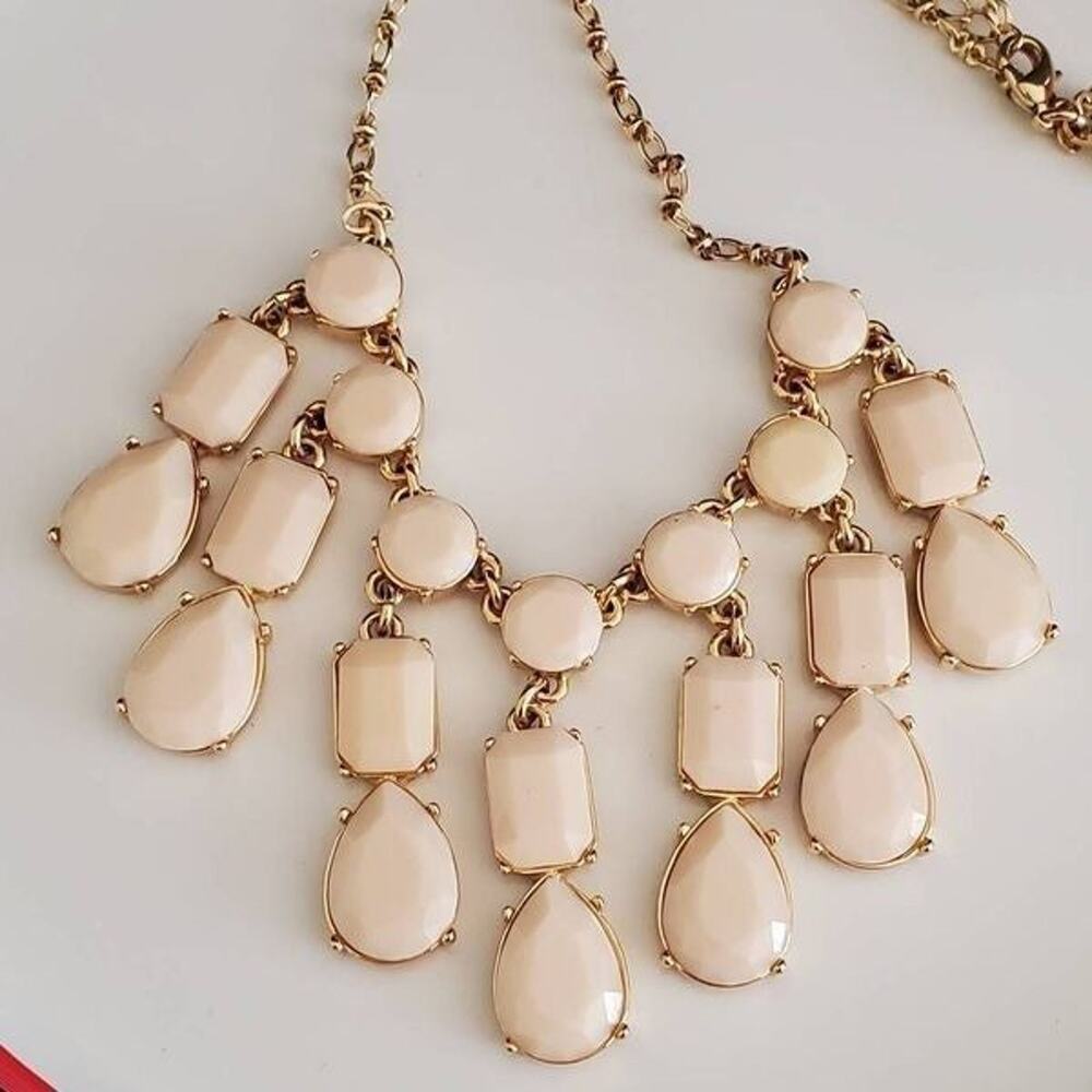 Kate Spade Riviera Garden Bib Necklace Blush Pink Gold Plated Setting - Picture 2 of 5
